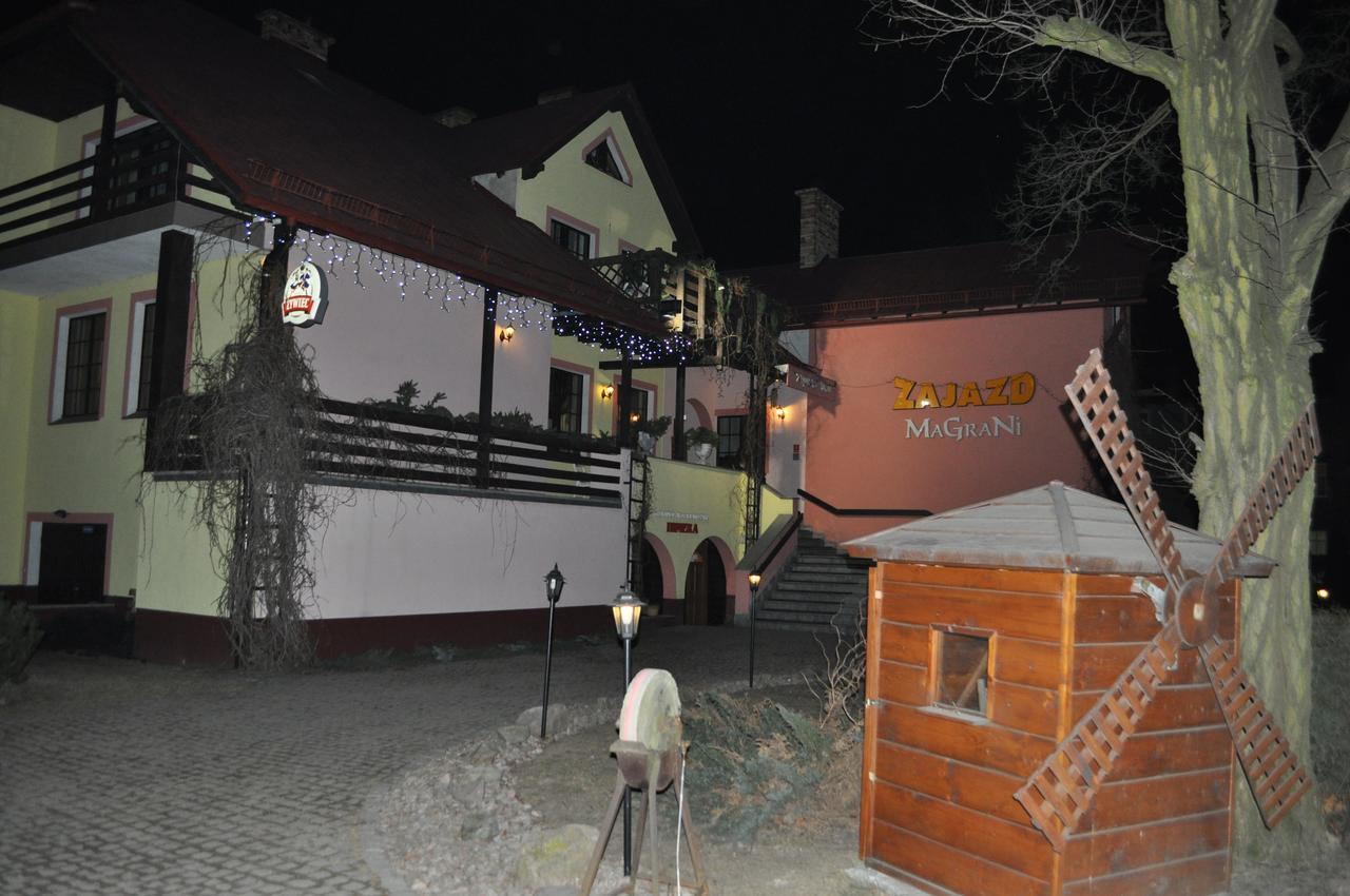 Zajazd Magrani Lubawka Exterior foto